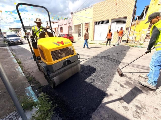 Alagoinhas:SMT implanta 44 redutores de velocidade em julho e reforça a segurança viária em diversos bairros