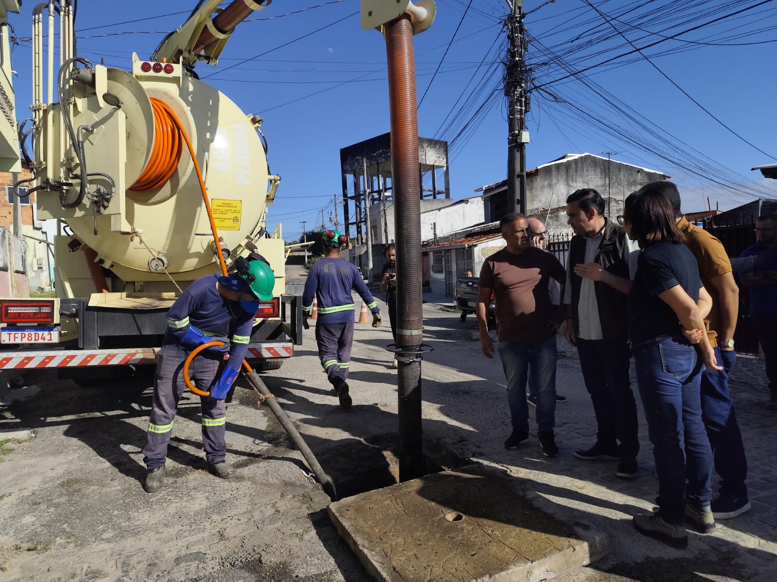 Obras no Thompson Flores entram na fase final com inspeção da rede de drenagem em Alagoinhas