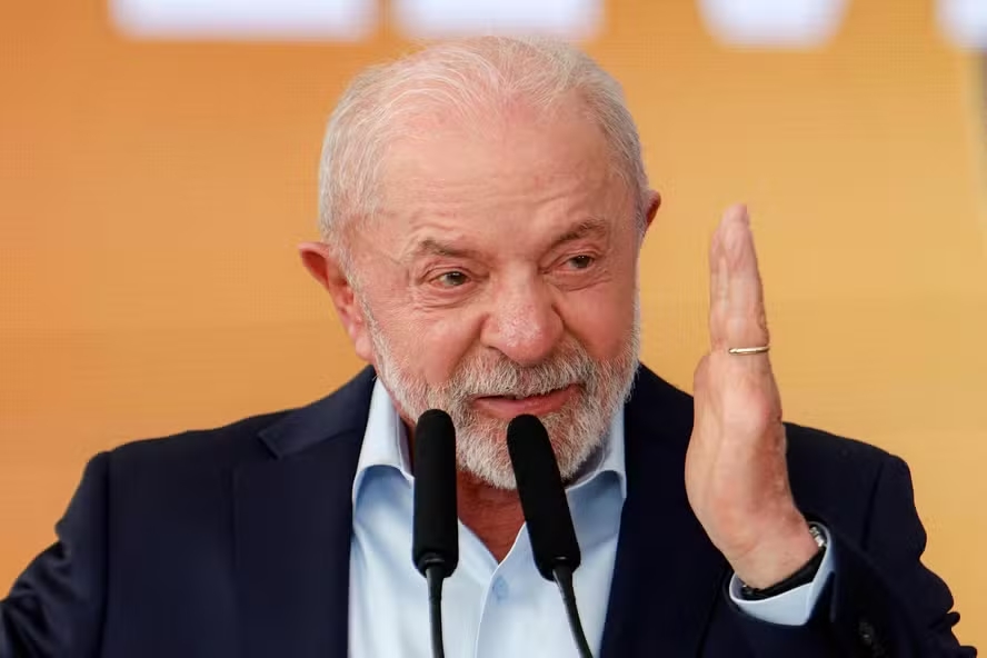 Lula anuncia reajuste no Bolsa Família às vésperas das eleições; valor mínimo sobe para R$ 691